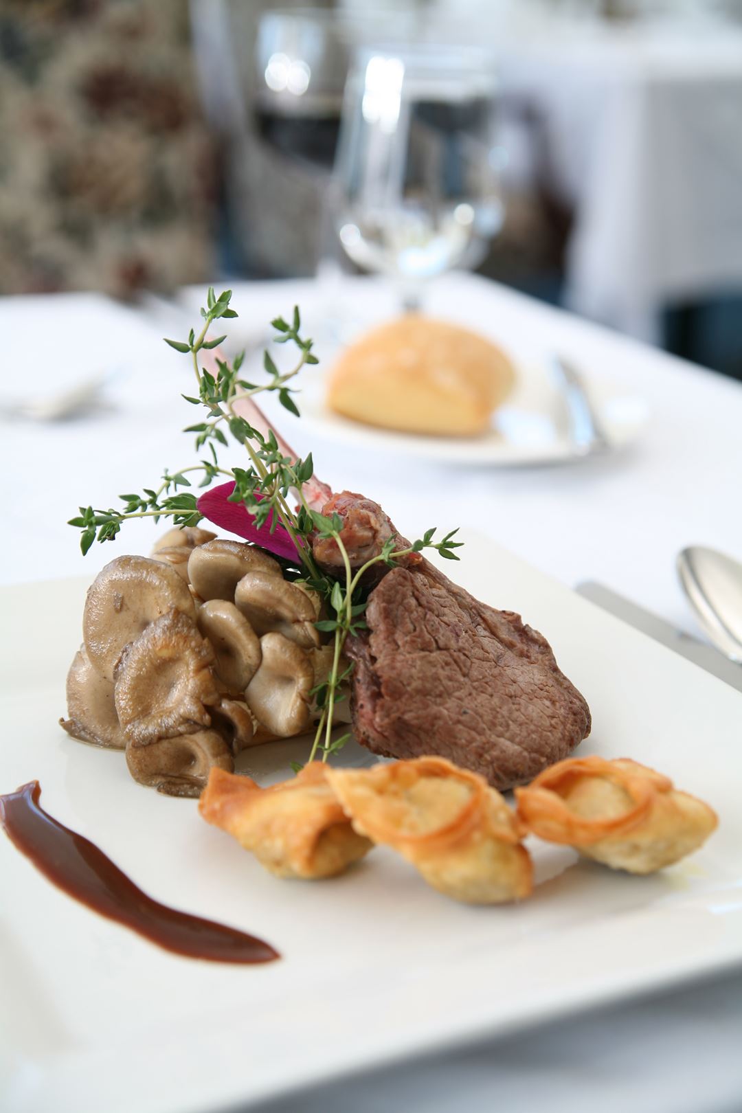 auberge-de-la-montagne-coupee-restaurant-motoneige