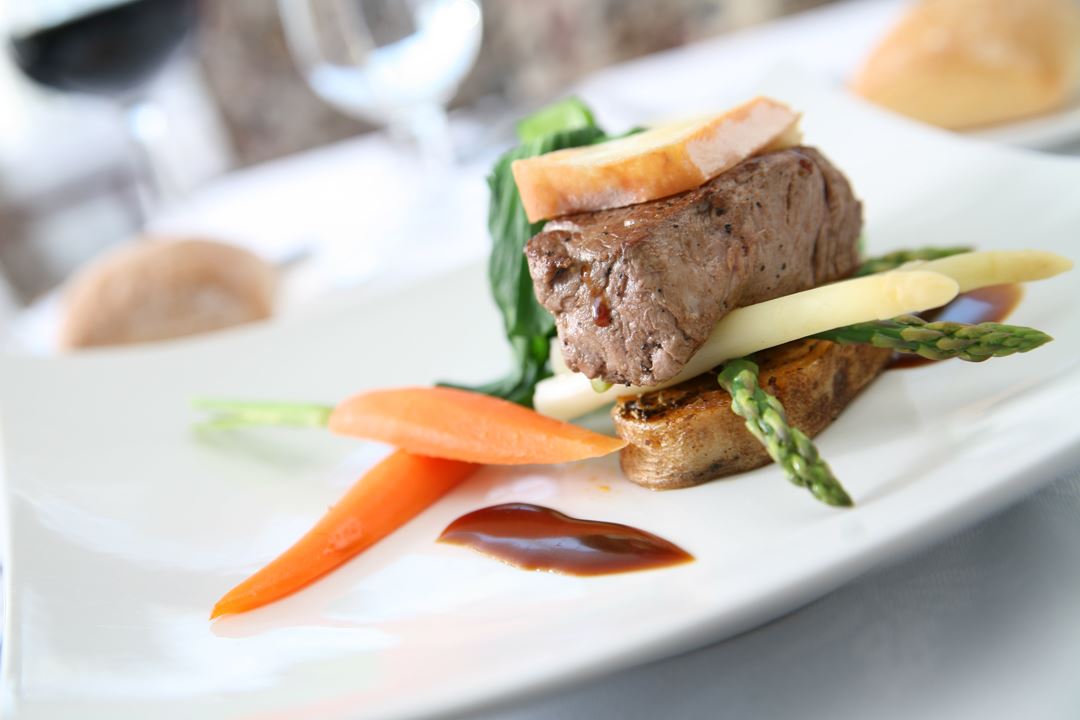 auberge-montagne-coupee-restaurant-motoneige